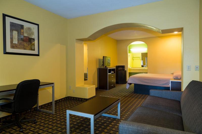 Redwoos Suites Missouri City Exterior foto